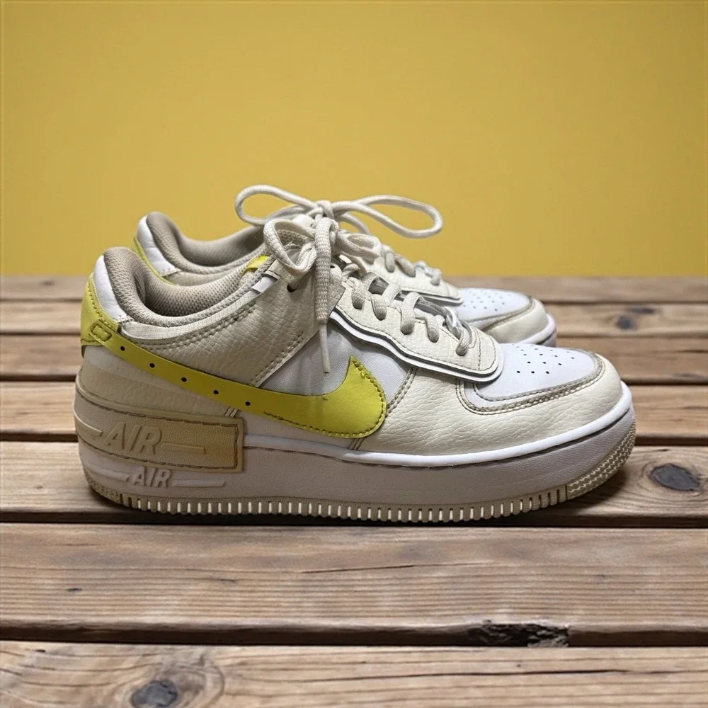 Nike see pictures